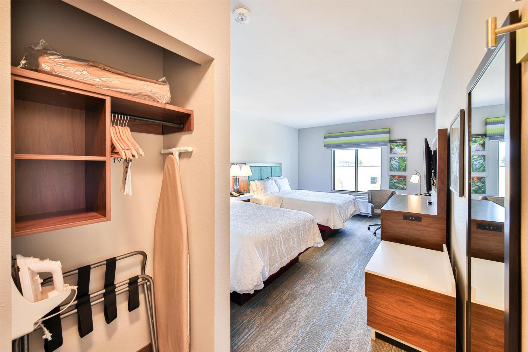 Hampton Inn & Suites By Hilton Seattle/Кент Екстер'єр фото